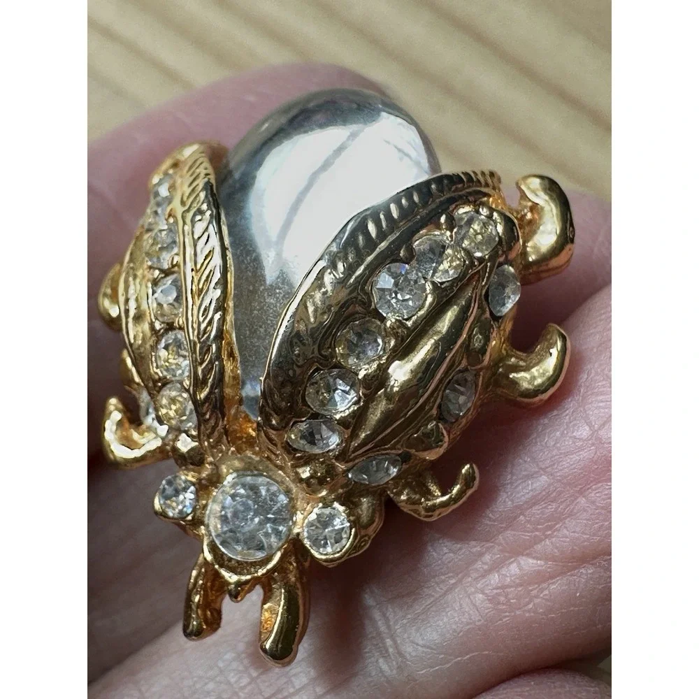 Artisan Crafted this vintage